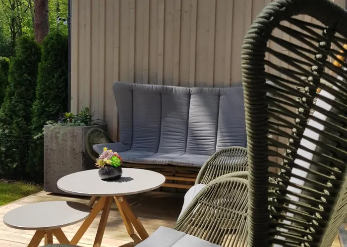 In The Forest شقة بالانغا